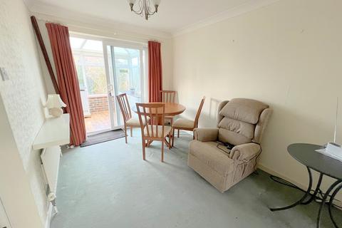 3 bedroom end of terrace house for sale, Ashdown Walk, New Milton, Hampshire. BH25 6TX