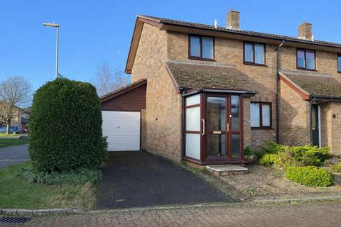 3 bedroom end of terrace house for sale, Ashdown Walk, New Milton, Hampshire. BH25 6TX
