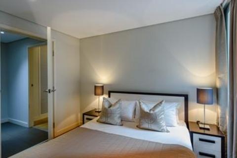 1 bedroom flat to rent, Merchant Square East, London, UK, W2