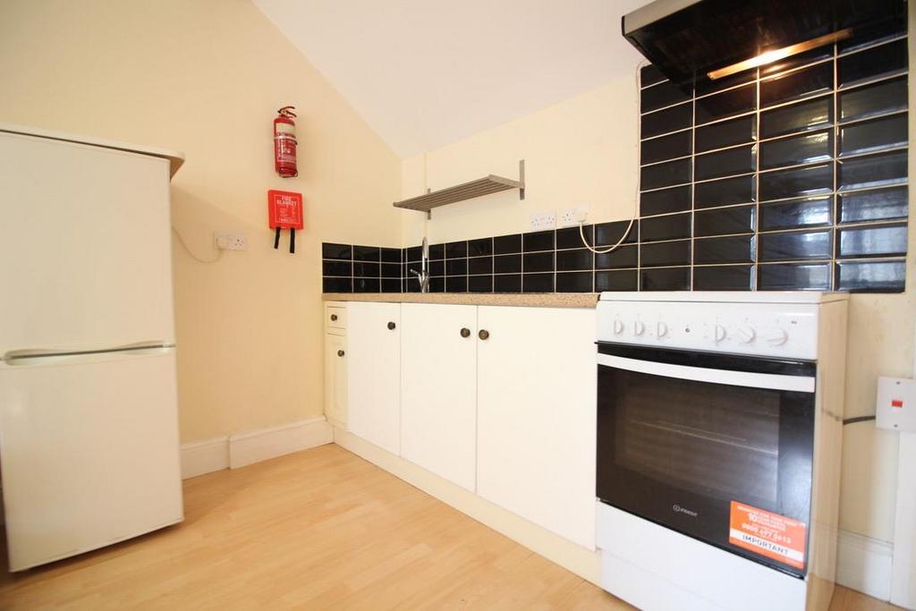 9 C0 F3988-29 EF-4 ED7-B3 E2-10294574 A92 E 1 105 c.jpeg