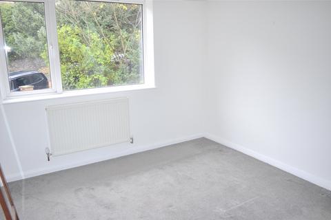 2 bedroom apartment to rent, Godstone Mount, PURLEY CR8