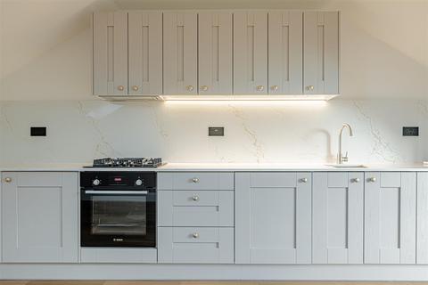 1 bedroom apartment for sale, Lordship Park, London N16