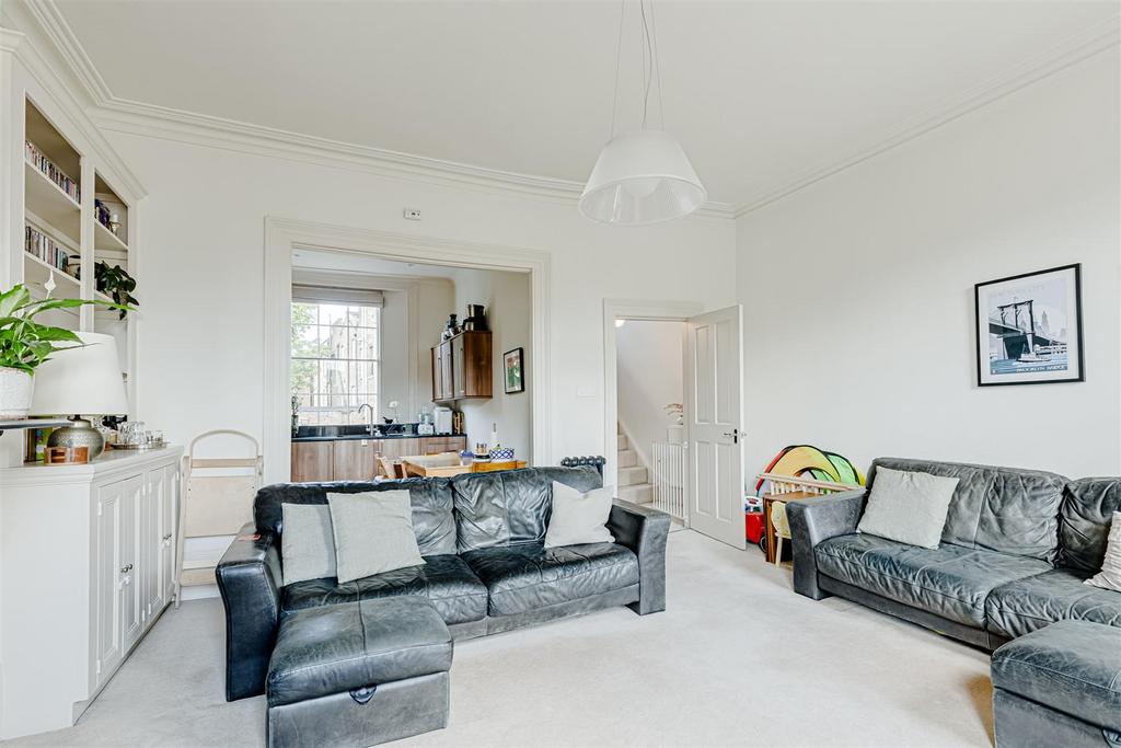 Amwell Street (8).jpg