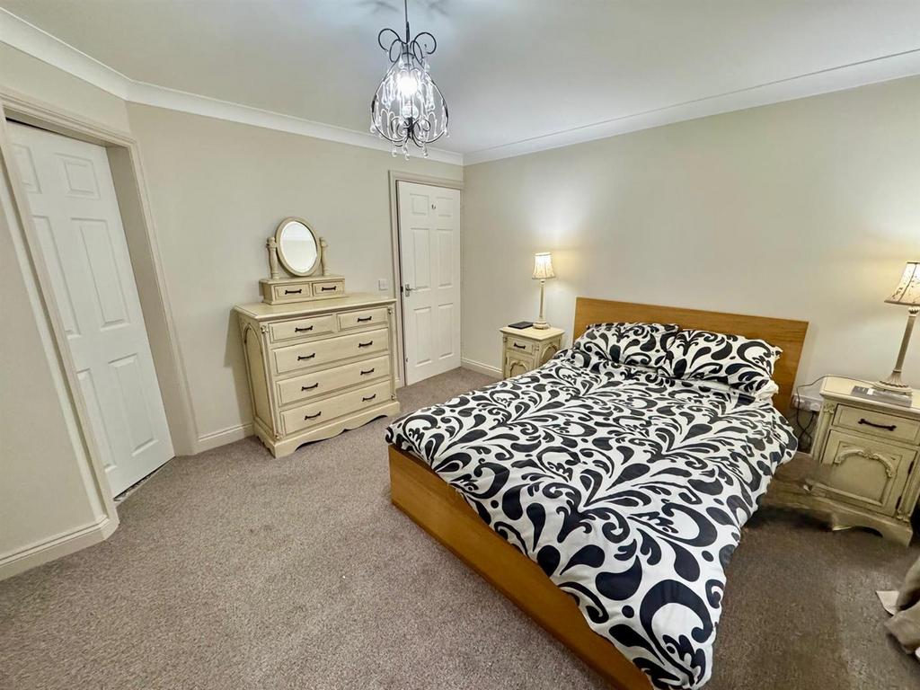 PHOTO-2025-12-10-16-02-12 (9).jpg