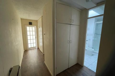 1 bedroom apartment to rent, 239-241 High Road, Ilford, IG1