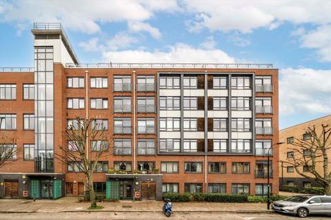undefined, Larden Road, London W3