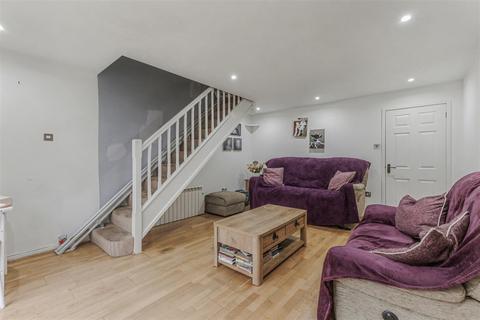 2 bedroom terraced house for sale, Holland Meadow, Stratford-Upon-Avon CV37