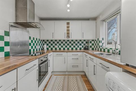 2 bedroom terraced house for sale, Holland Meadow, Stratford-Upon-Avon CV37