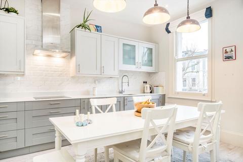 2 bedroom flat to rent, Philbeach Gardens, London SW5