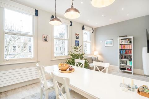 2 bedroom flat to rent, Philbeach Gardens, London SW5
