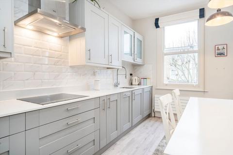 2 bedroom flat to rent, Philbeach Gardens, London SW5