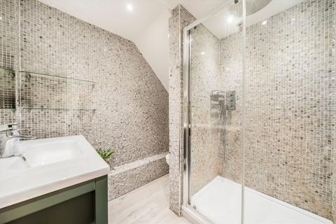 2 bedroom flat to rent, Philbeach Gardens, London SW5