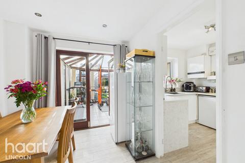 3 bedroom semi-detached house for sale, Chedworth Road, Lincoln
