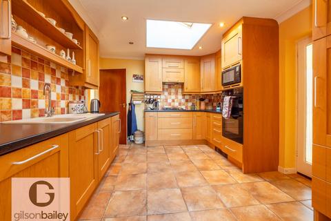 3 bedroom detached bungalow for sale, Weston Close, Norwich NR13