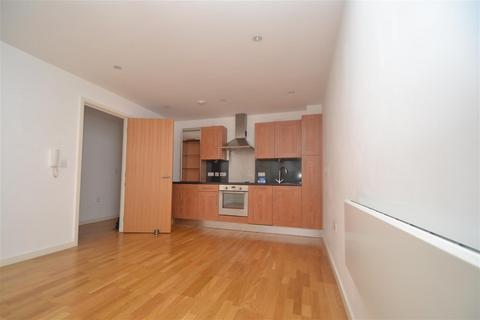 undefined, The Gateway West, LS9