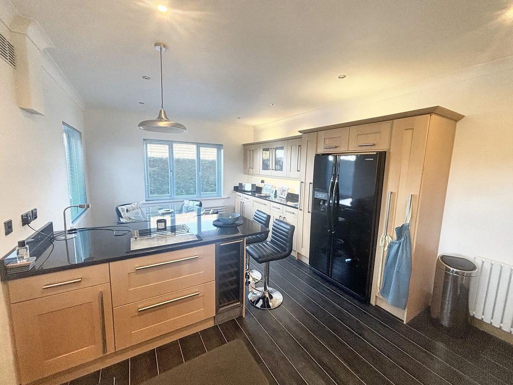 Open plan dining kitchen
