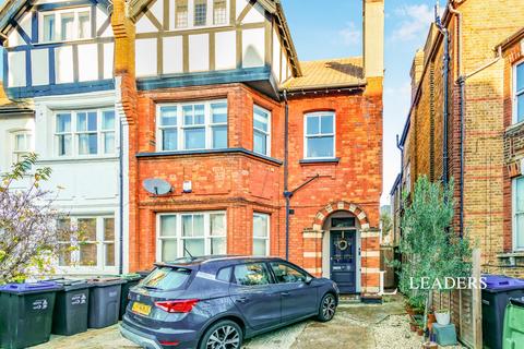 2 bedroom flat to rent, Mulgrave Road, Croydon, CR0