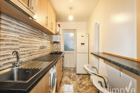 undefined, Paddington Close , Hayes , Middlesex