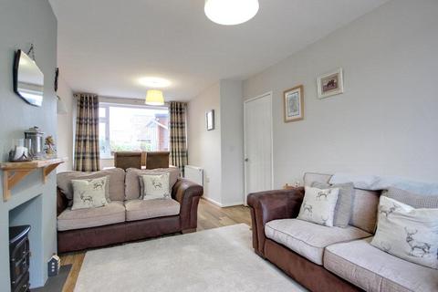 2 bedroom semi-detached house for sale, Jesmond Road, Cottingham