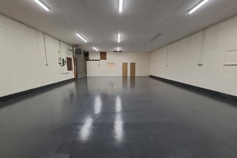 Warehouse to rent - Grantham NG31