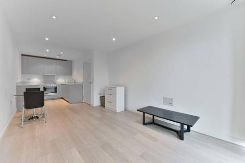1 bedroom flat to rent, Tennyson Apartments, East Croydon, Croydon, CR0