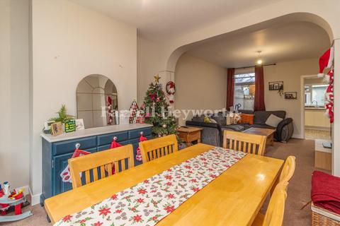 3 bedroom house for sale, Grange View, Carnforth LA5