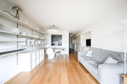 2 bedroom apartment to rent, Defoe House, London EC2Y