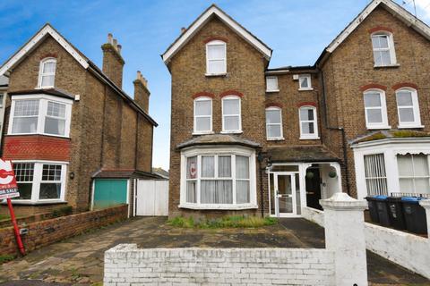 5 bedroom semi-detached house for sale, St. Peters Road, Broadstairs