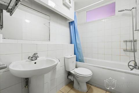2 bedroom flat to rent, Parson Street, London NW4