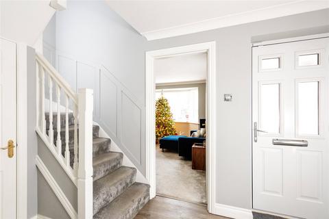 4 bedroom detached house for sale, Jackson Close, Northampton, Northamptonshire, NN2