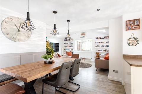 4 bedroom detached house for sale, Jackson Close, Northampton, Northamptonshire, NN2