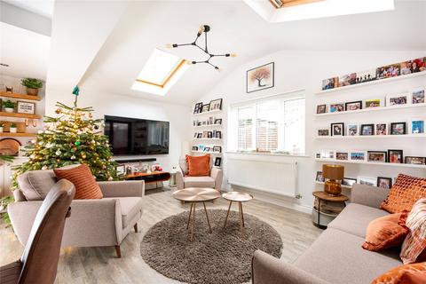 4 bedroom detached house for sale, Jackson Close, Northampton, Northamptonshire, NN2