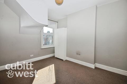 undefined, AVAILABLE WITH NO DEPOSIT Lawrence Road Southsea PO5