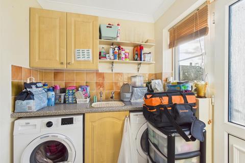 undefined, Laceys Drive, Leverton, Boston