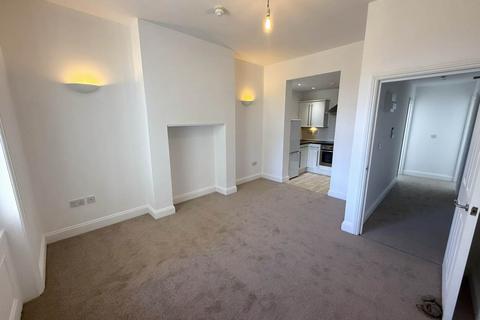 2 bedroom flat to rent, Church Road, Hove, East Sussex