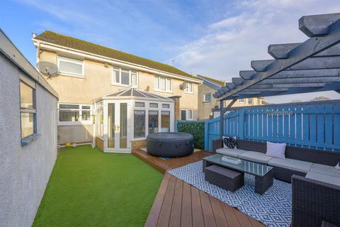 undefined, Glenburn Gardens, Whitburn EH47