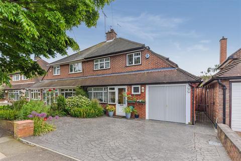undefined, Cedar Avenue, Ruislip