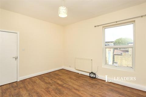 1 bedroom in a flat share to rent, Sundridge Parade, Plaistow Lane, BR1