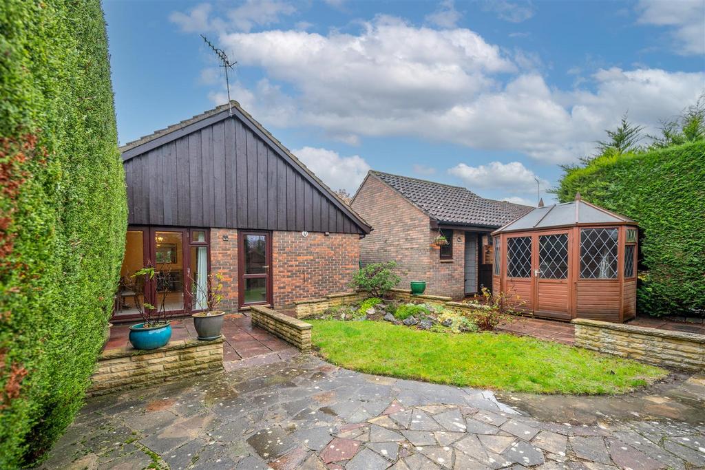 4 Harvestside externals-12 sky.jpg