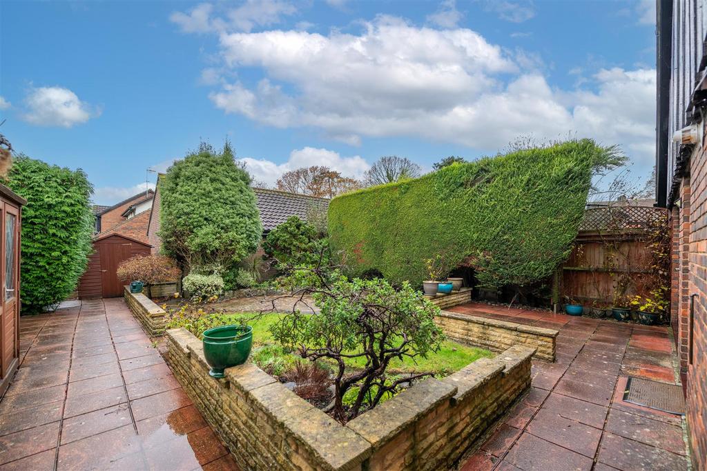 4 Harvestside externals-5 sky.jpg
