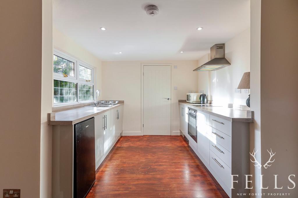 Annexe - Kitchen