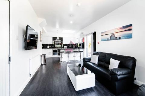 undefined, Trenant Road, Salford,