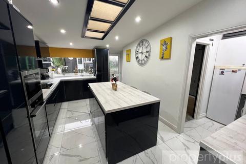 2 bedroom terraced house for sale, Blaenlau Street, Tonypandy, Rhondda Cynon Taff, CF40