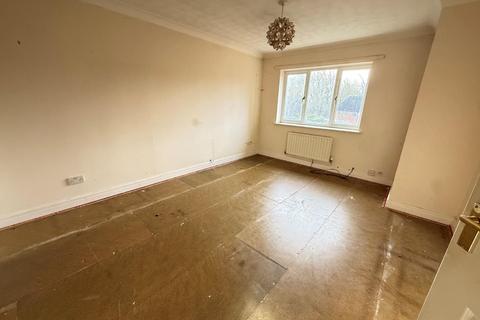 undefined, Worcester Close, Northampton NN3