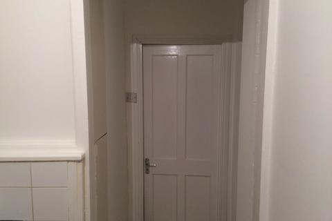 undefined, Hounslow, Greater London TW3