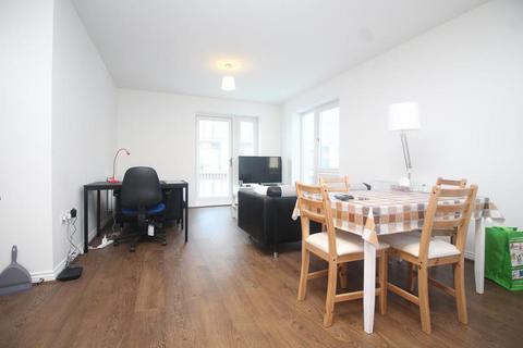 undefined, Nassau Court, Campbell Park