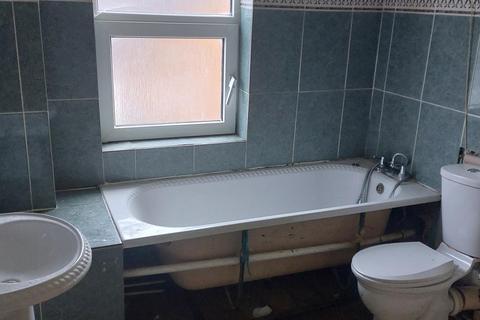 undefined, Cromwell Road, Rushden NN10