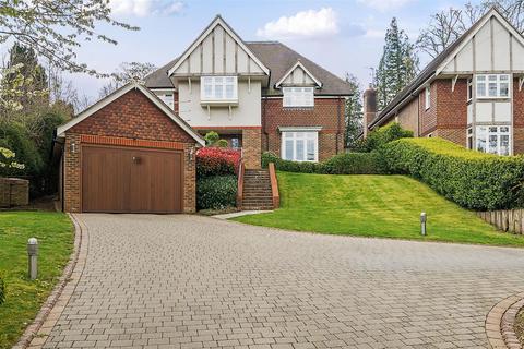 5 bedroom detached house for sale, Forest Drive, Kingswood