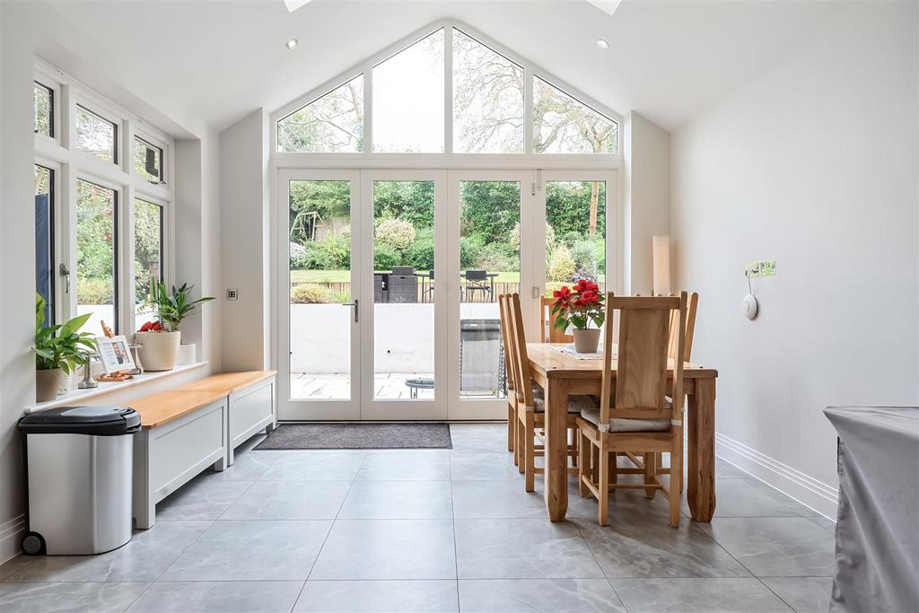 Kitchen/Breakfast/Family Room