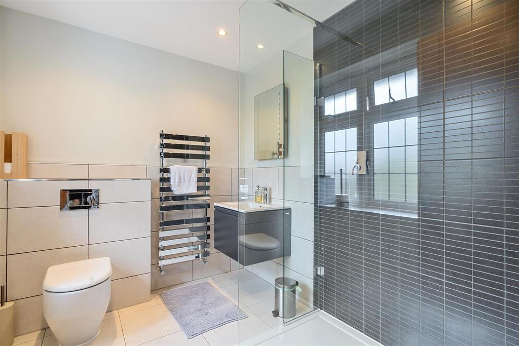 Ensuite Shower Room